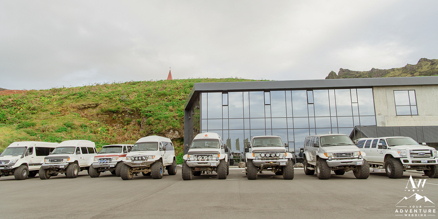 adventure-wedding-in-iceland-11