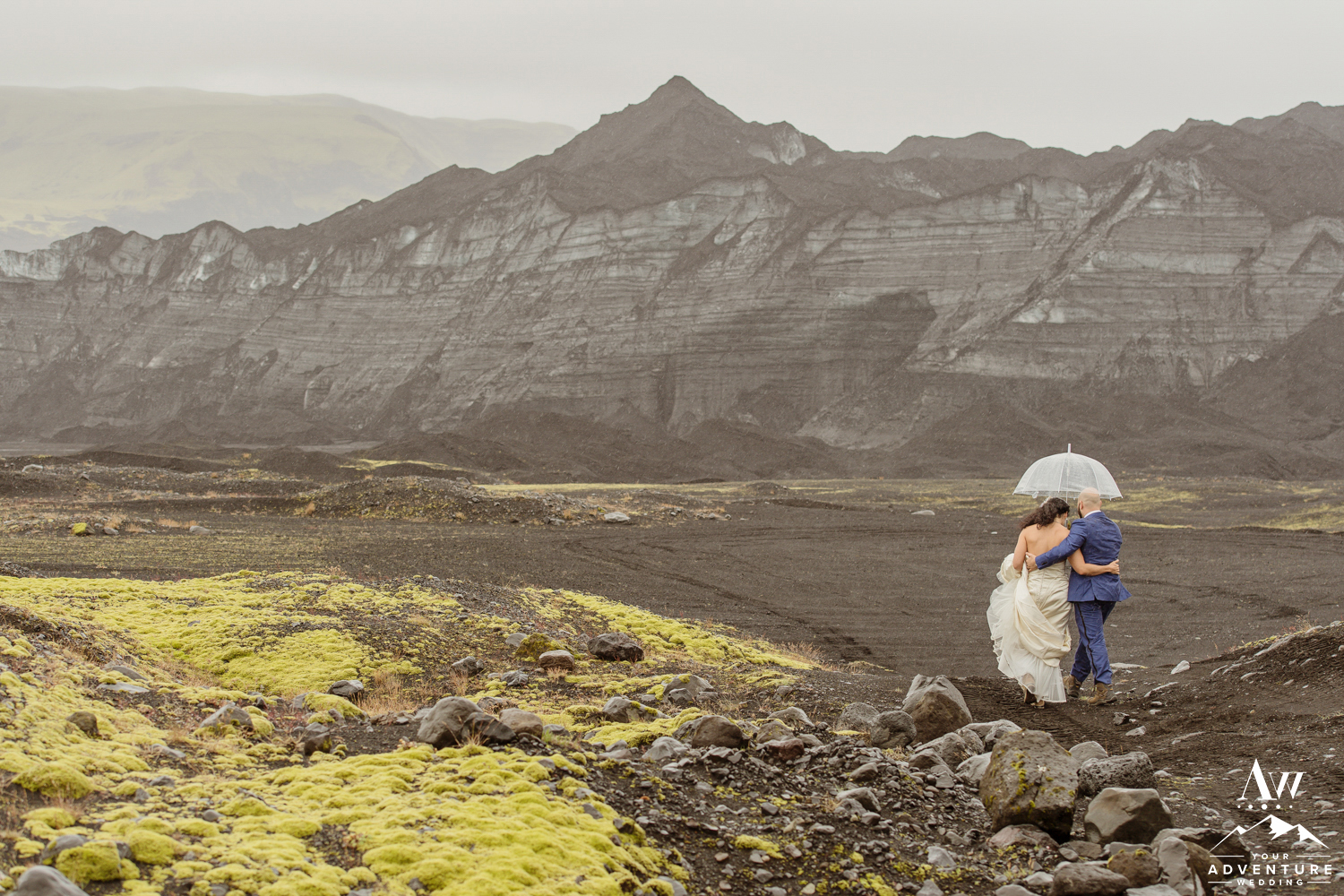 adventure-wedding-in-iceland-57