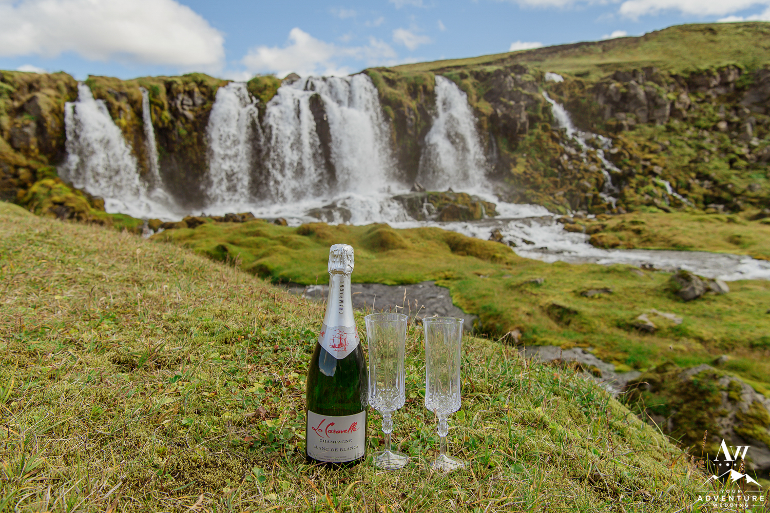 adventure-wedding-photos-in-iceland-42