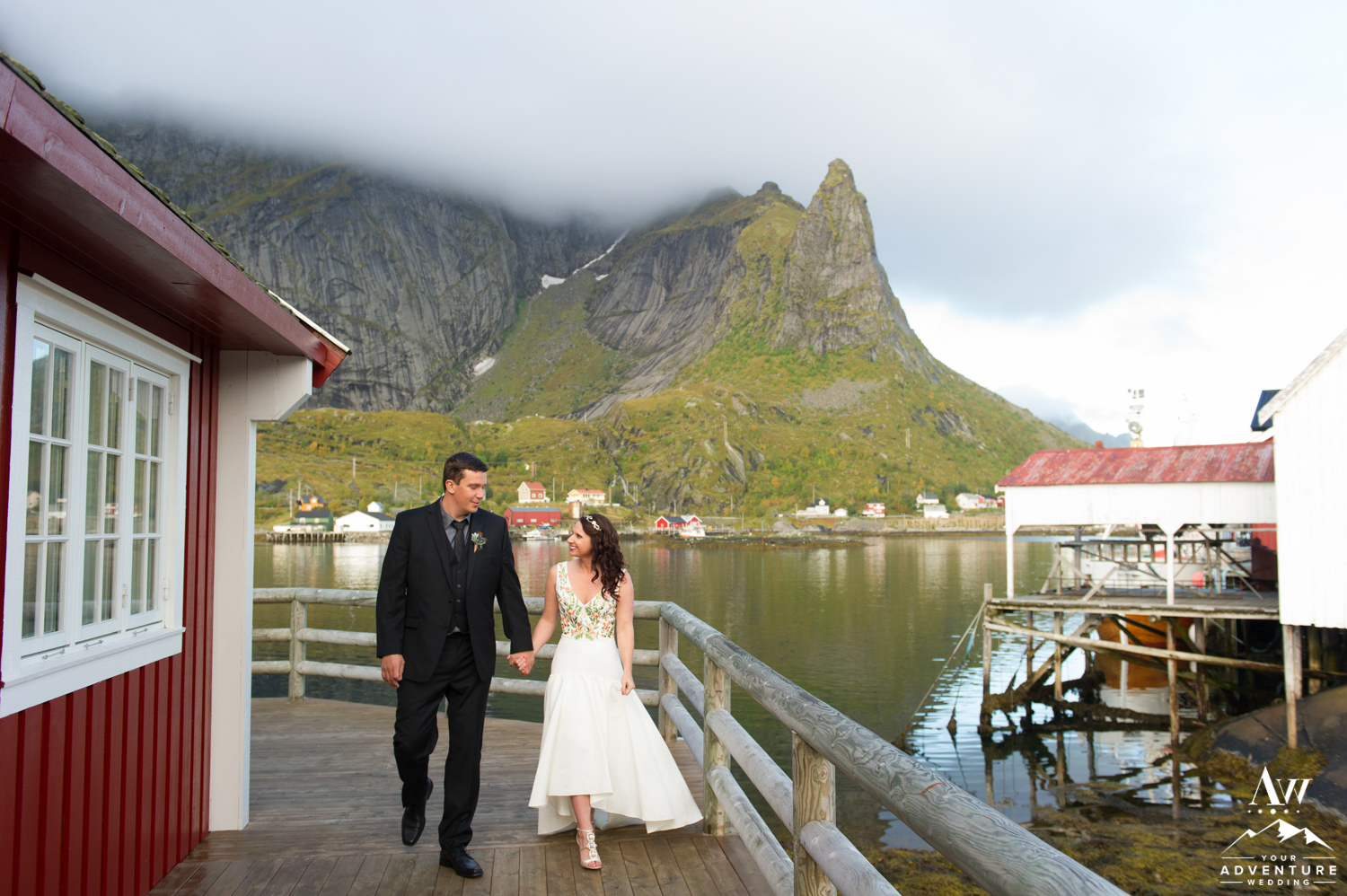 lofoten-islands-norway-elopement-photographer-your-adventure-wedding-23