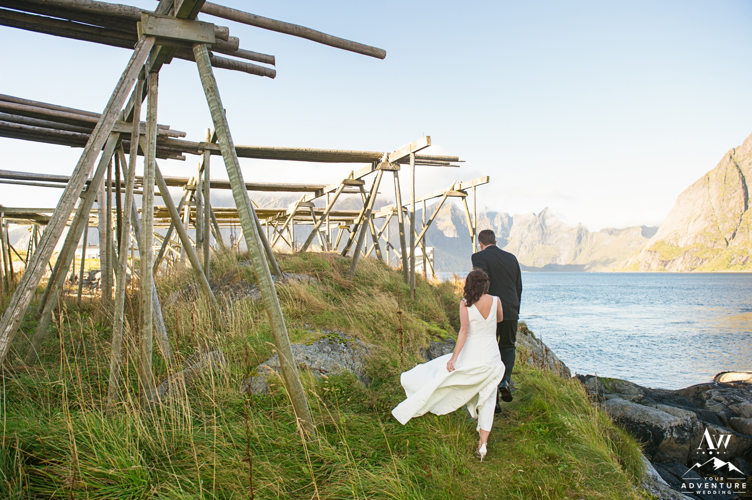 lofoten-islands-norway-elopement-photographer-your-adventure-wedding-31