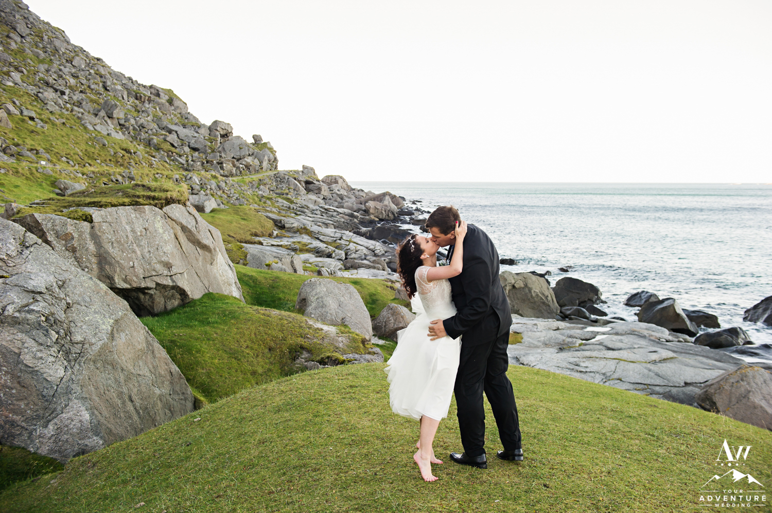 lofoten-islands-norway-elopement-photographer-your-adventure-wedding-43
