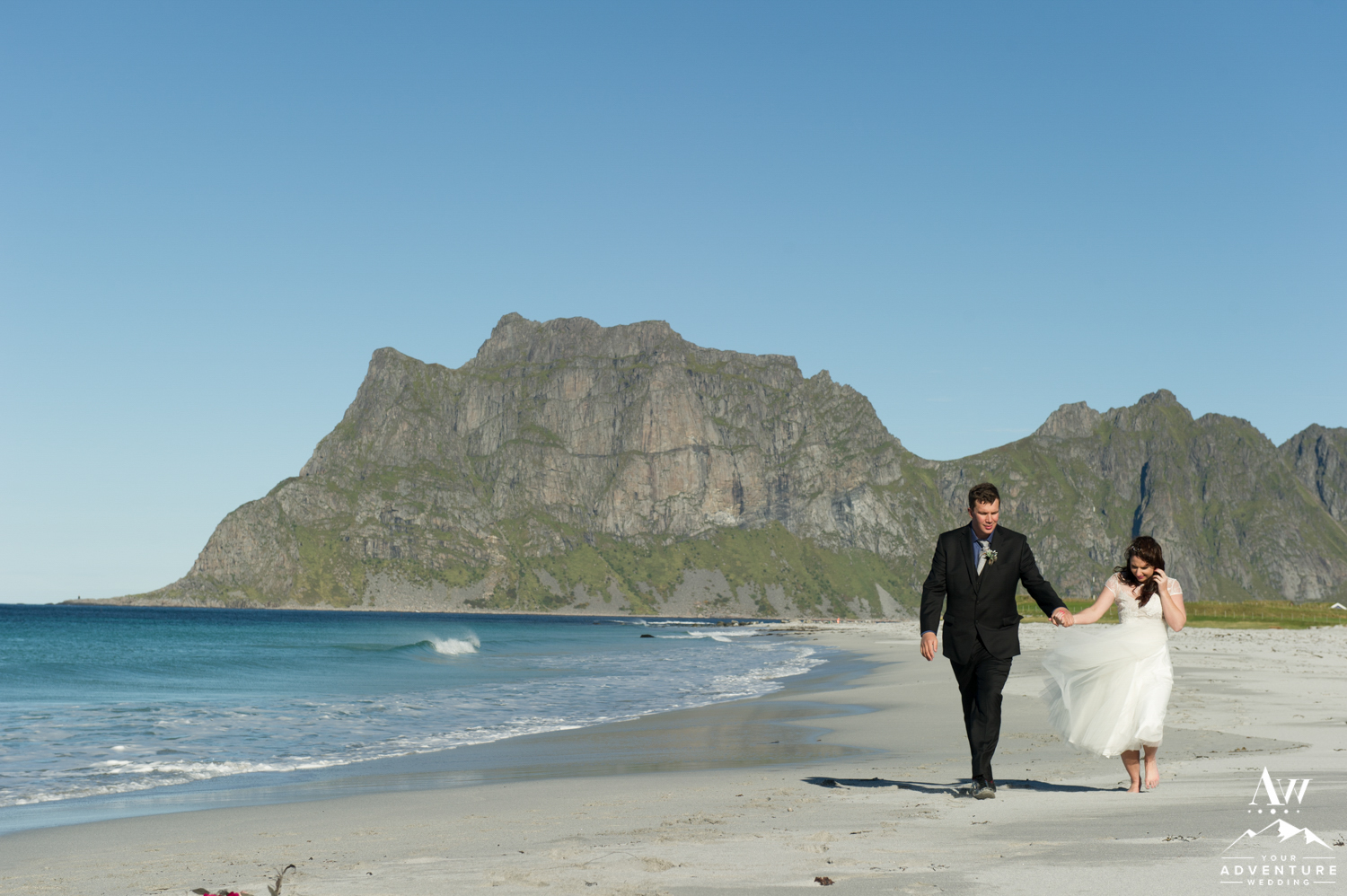 lofoten-islands-norway-elopement-photographer-your-adventure-wedding-47