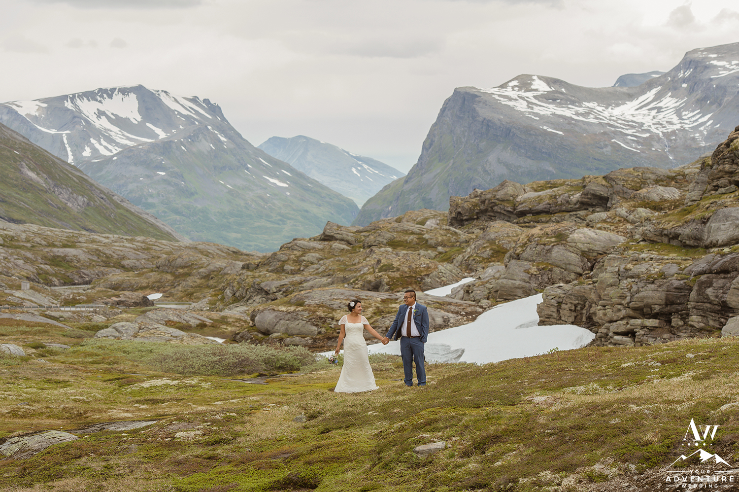 norway-mountain-wedding-geirangerfjord
